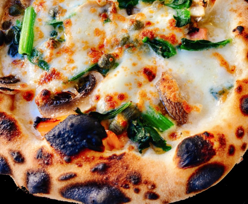 FELICEキッチンカーのサルモーネピザ